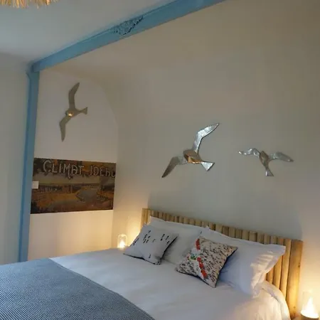 Alojamento de Acomodação e Pequeno-almoço L'ecrin De L'ocean, 80 Metres De La Mer.